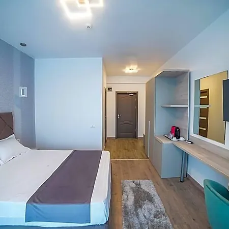 Hotel Ana By The Sea 3*